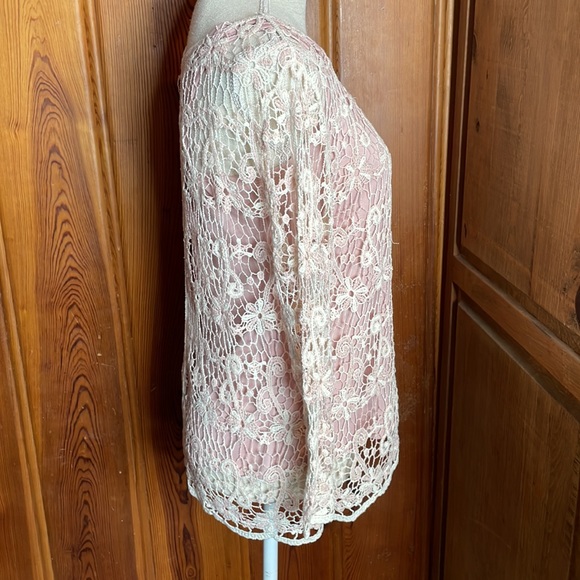 BFA Classics Lace Blouse - Picture 3 of 8